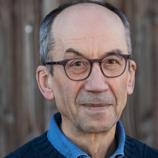 Hvilke bøger 'stemmer' Niels Bertelsen på?